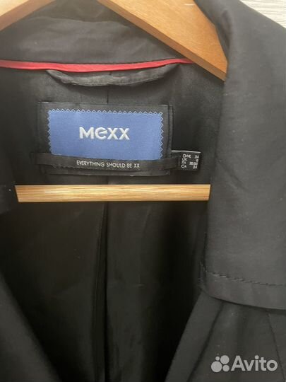 Плащ женский