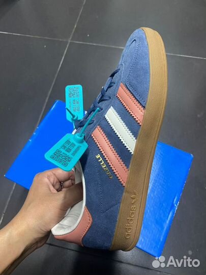 Кеды adidas gazelle в наличии