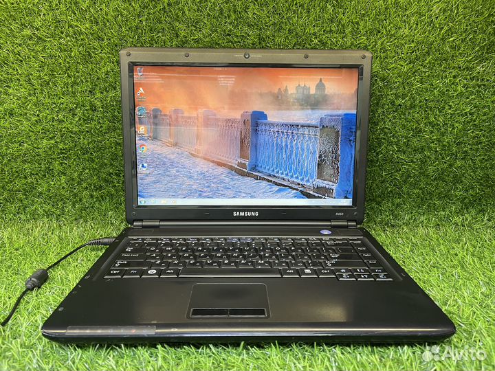 Ноутбук Samsung R460