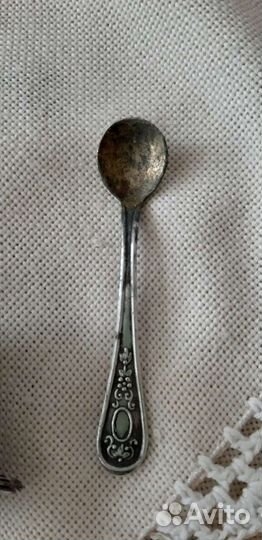 Хрустальные вазы. Солонка с ложечкой, мельхиор