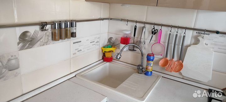 Рейлинг для кухни из нержавеющей стали