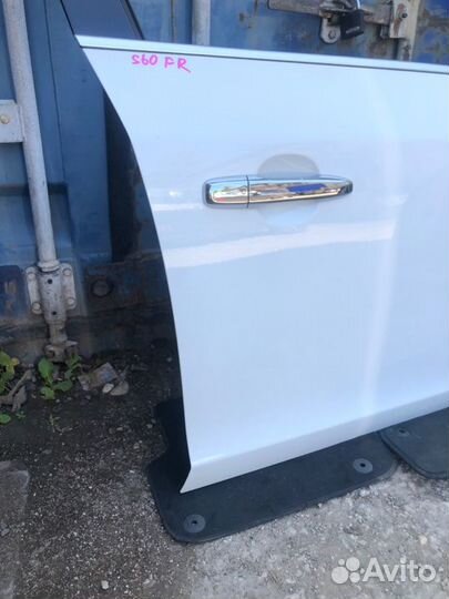 Дверь прав. перед. Volvo S60