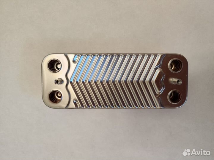 Теплообменник гвс вторичный Ferroli новый