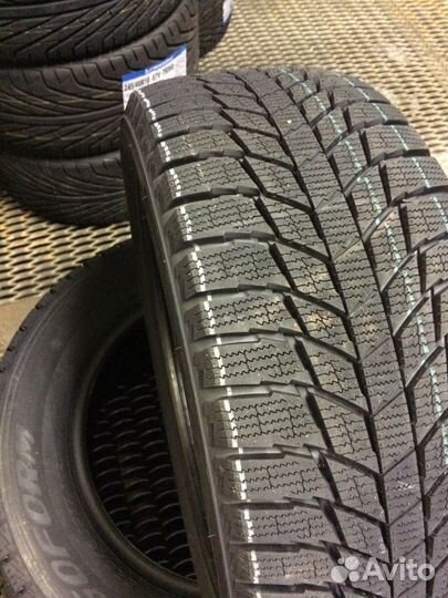 LingLong Green-Max Winter Ice I-15 235/40 R18