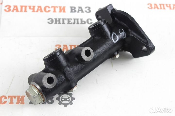 Цилиндр тормозной главный 2114 2110 Нива Новый