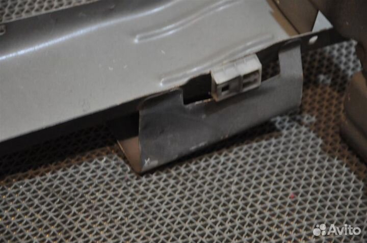 Усилитель бампера (передний) honda CR-V RD8