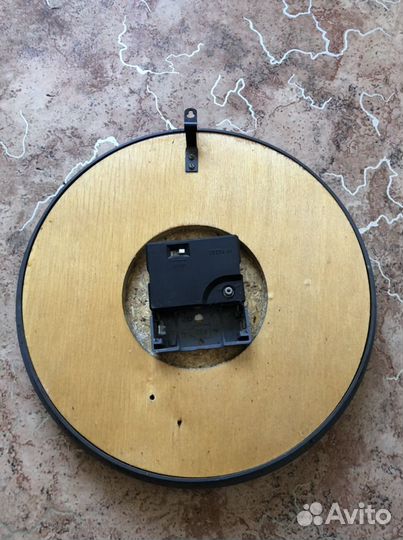 Часы кварцевые СССР