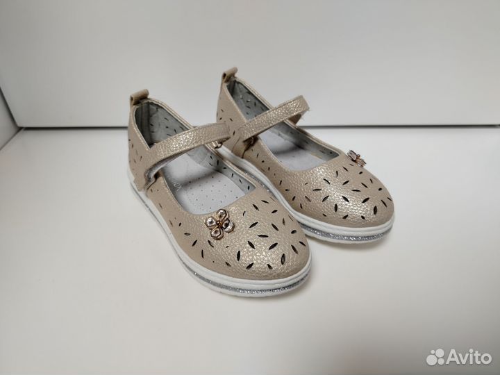 Туфли для девочки разм. 26