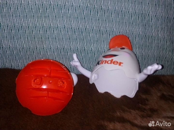Фигурка kinder surpise
