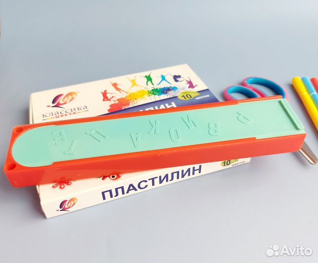 Пенал школьный новый