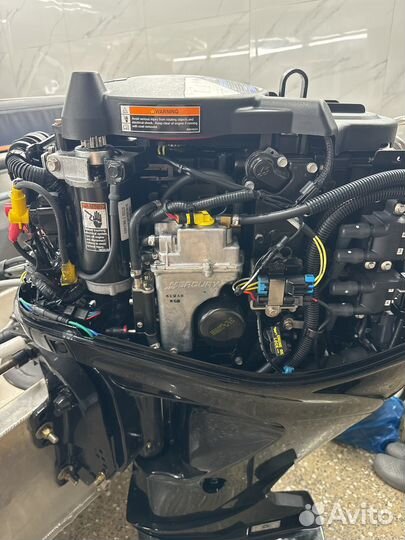 Моторная лодка Реалкрафт 470