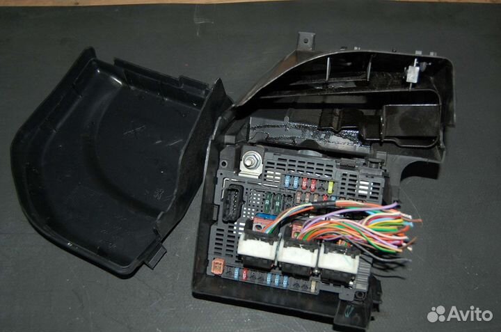 Блок предохранителей