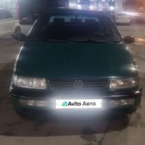 Volkswagen Passat 1.8 MT, 1994, 280 000 км, с пробегом, цена 270 000 руб.