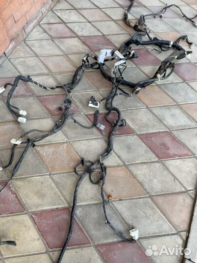 Проводка в салон Mazda 3