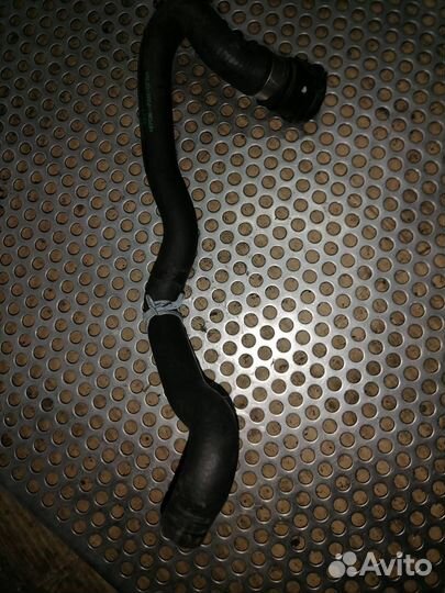 Шланг системы охлаждения BMW 5 F07/F10/F11 рест