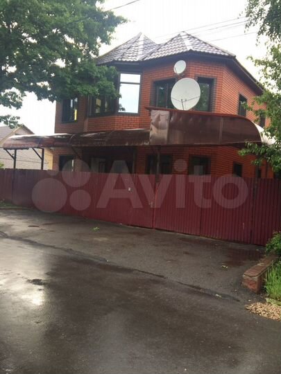 Дом 340 м² на участке 6 сот.