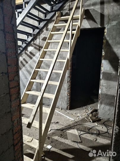 Лестница деревянная бу