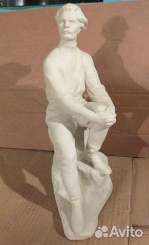 Статуэтка М. Горький Лфз СССР отличная