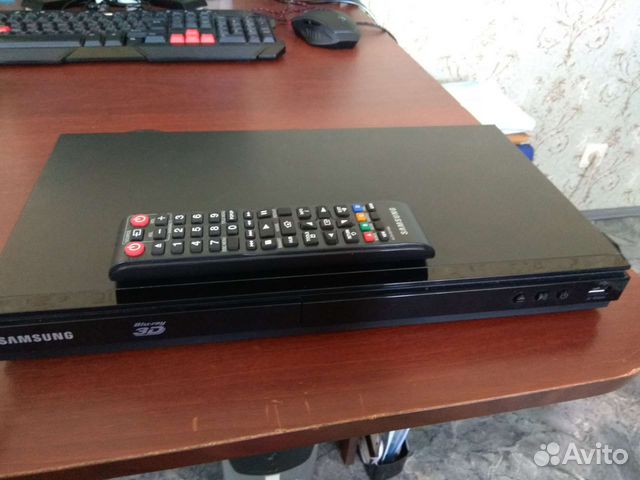 3d blu ray плеер Samsung BD E5500