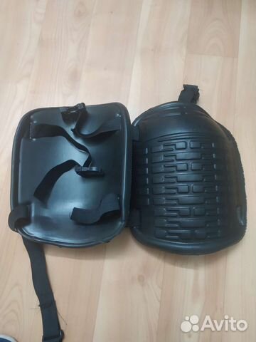 Наколенники