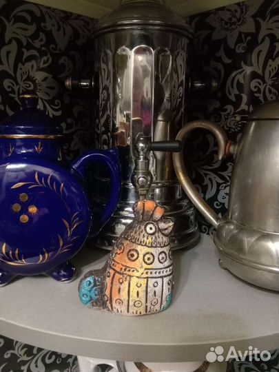 Статуэтка петушка