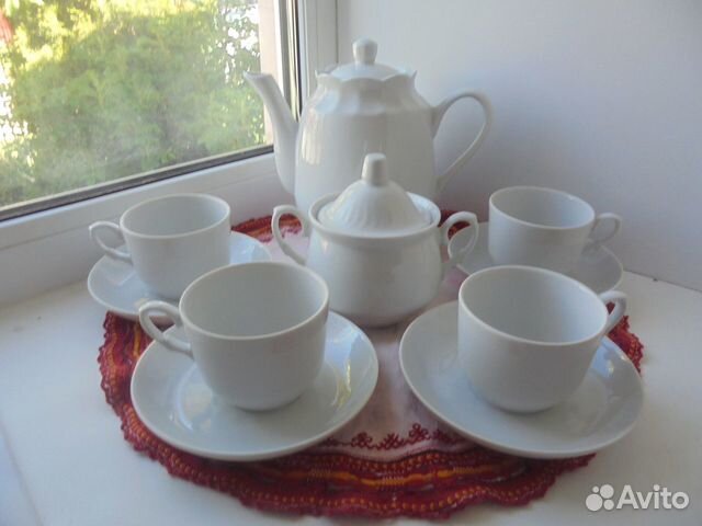 Чайн наб фарф Белье чайник 1,75 л+ сах+ 4 чай пары