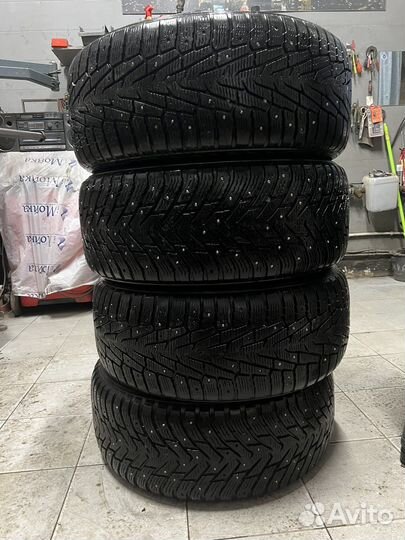 Nokian Tyres Hakkapeliitta 8 SUV 255/50 R19 107