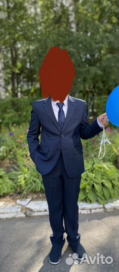 Школьный костюм