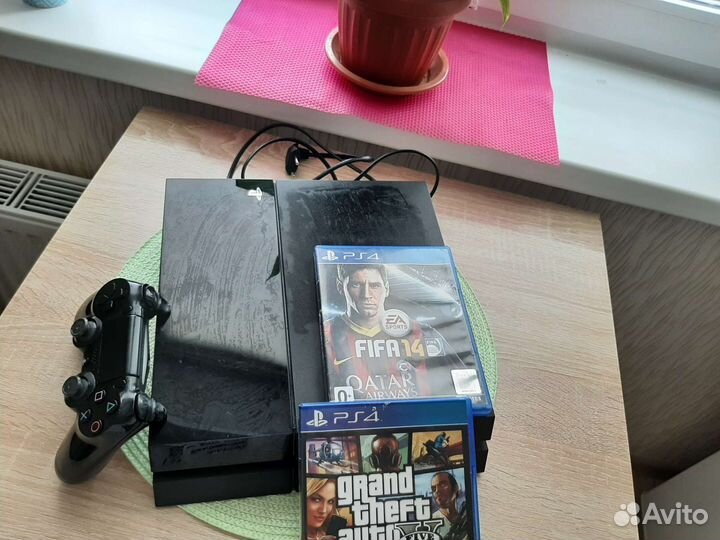 Игровая приставка PS4 Fat 500gb