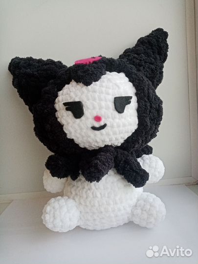 Вязаный персонаж Куроми. Ручная работа