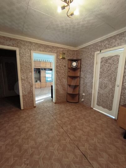 3-к. квартира, 65 м², 1/2 эт.