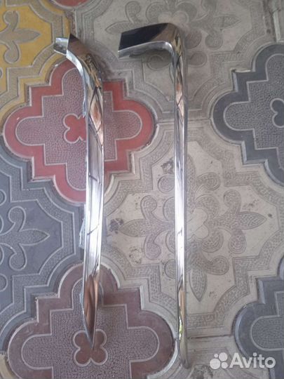 Хром переднего бампера гранта фл