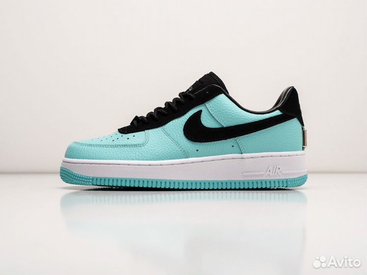 Кроссовки Nike Air Force 1 Tiffany Friends Family