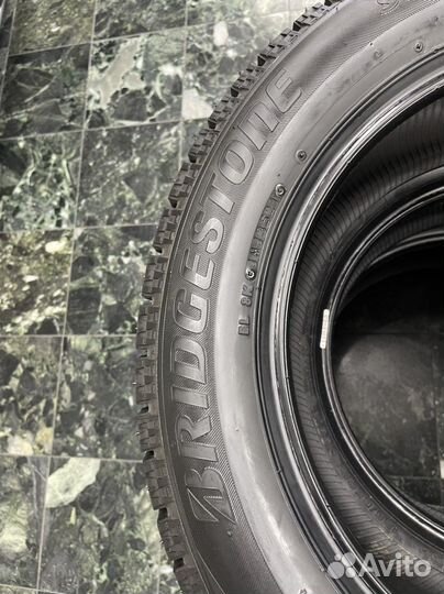 Bridgestone Blizzak VRX 205/55 R16 91S