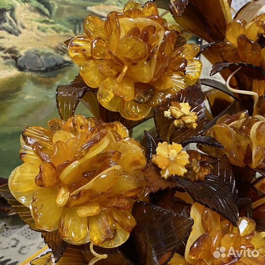 Букет из натурального янтаря