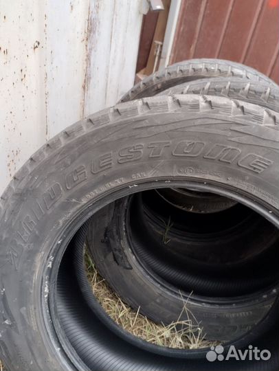 Bridgestone Blizzak DM-V1 265/60 R18
