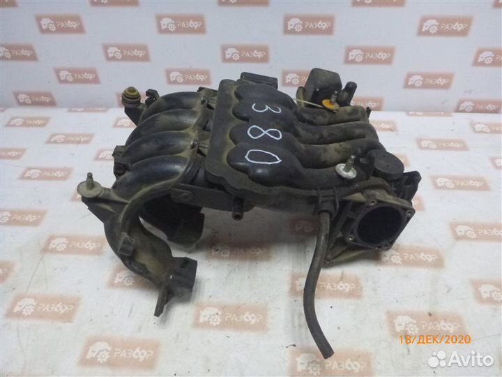 Коллектор впускной Volkswagen Golf MK4 AEH