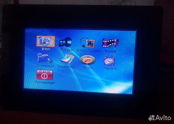 Цифровая фоторамка Lazer PF 173 C2