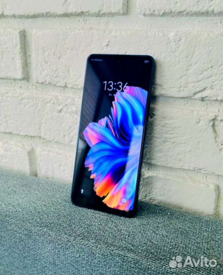 TECNO Camon 19 Pro, 8/128 ГБ
