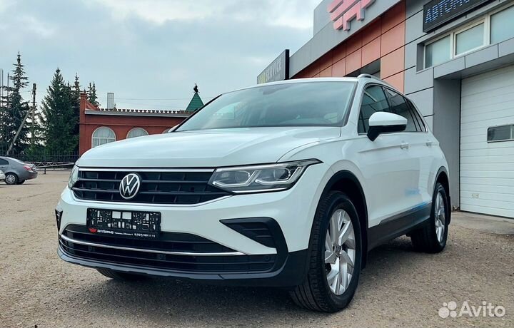 Volkswagen Tiguan 1.4 AMT, 2021, 74 560 км