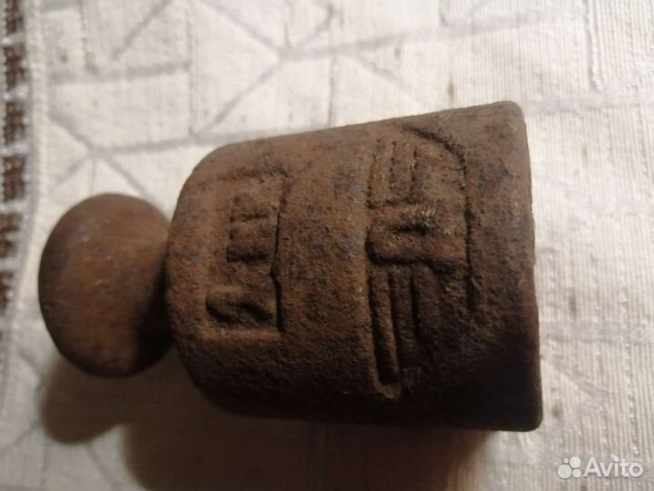 Гиря старинная