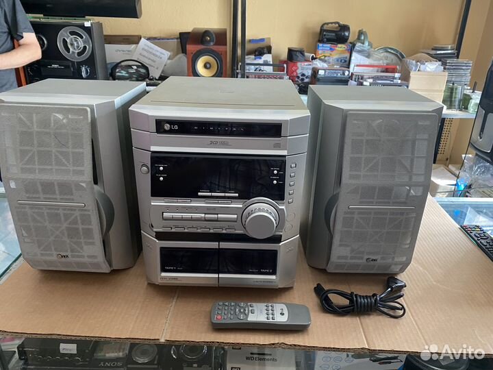 Музыкальный центр LG FFH-V386AX