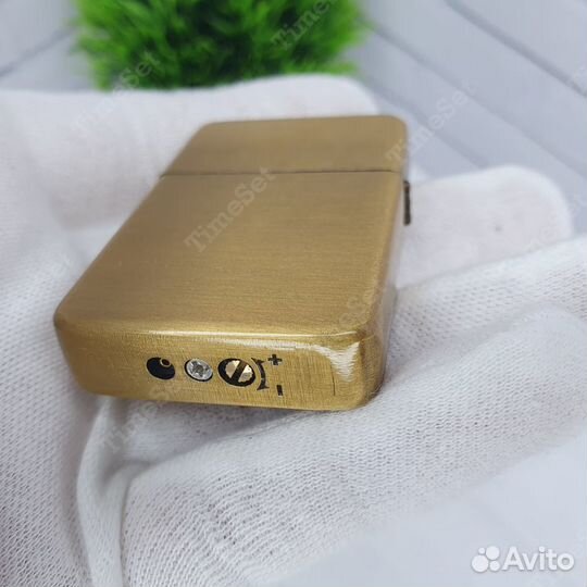 Зажигалка Zippo 