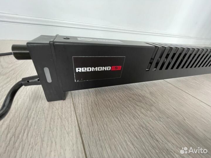 Плинтусный обогреватель Redmond