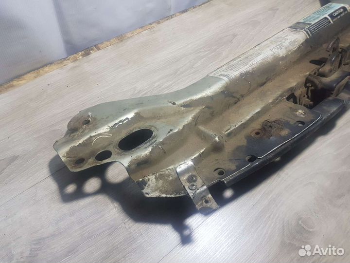 Передняя панель Dodge Stratsus JA 2000г