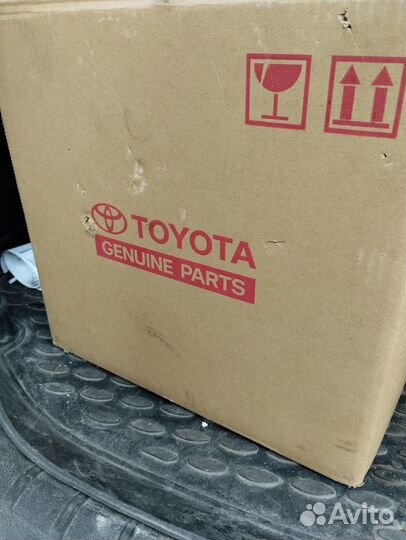 Топливный насос toyota