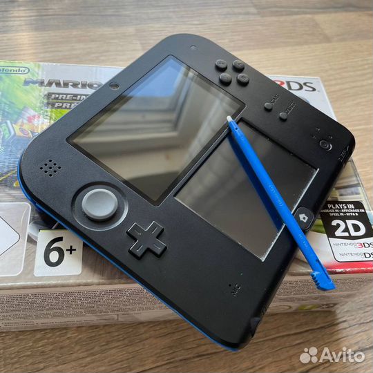 Nintendo 2DS Black Blue Mario Kart 7