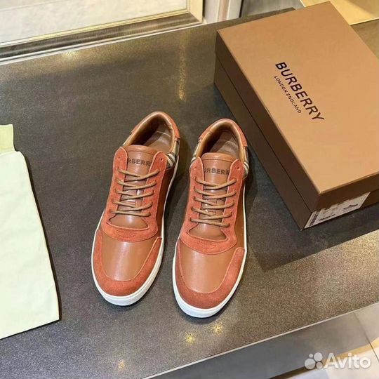 Кроссовки Burberry