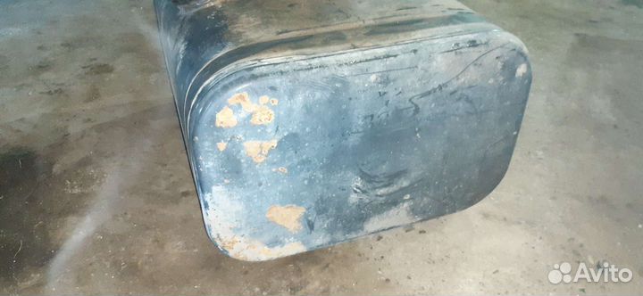Топливный бак на mercedes aтего