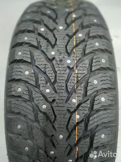 Nokian Tyres Hakkapeliitta 9 295/40 R20 110T